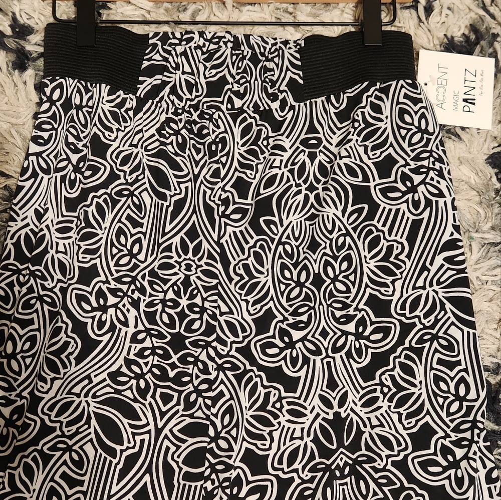 PANTS FOR WOMEN'S - Picture 3 of 3